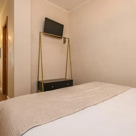 Luxury Гостьовий будинок 3*